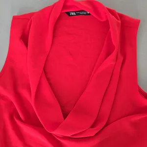 Zara Women's Vibrant Red Cowl Neck Crop Tank Size XS thumbnail 6