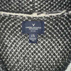 American Eagle Buffalo Plaid Longline Cardigan Sweater Black Grey White L/XL‎ thumbnail 5