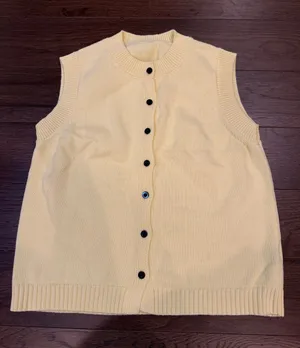 Yellow Sleeveless Button-Front Women's Sweater Vest Size Small - C31-054 thumbnail 1