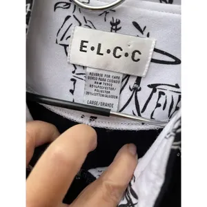 E.L.C.C. Size large vintage tropical themed oversized jacket. Black thumbnail 9