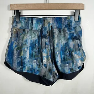 Lululemon Choose A Side Short 3” Sun Dazed Blue Black Night‎ Size 4 Reversible thumbnail 4