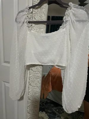 White top thumbnail 2
