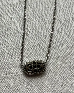 Kendra Scott Necklace thumbnail 3