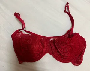 Victorias secret bra thumbnail 1
