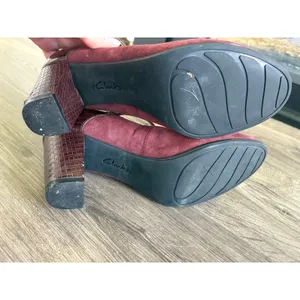 RARE Clarks Collection Burgundy‎ Suede Leather Mary Jane Block Heel Shoes Size 8 thumbnail 6