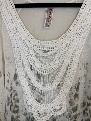 Free People Ivory Leopard Print Crochet Lace Boho Poncho Top M thumbnail 4