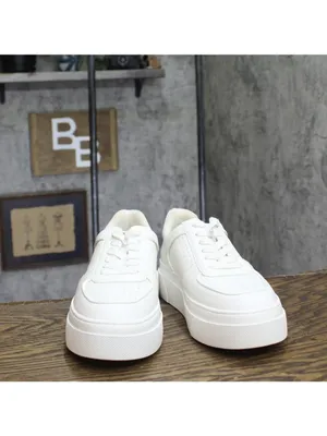 NEW Steve Madden Womens Faux Leather Lifestyle Casual Low Top Sneakers White 9M thumbnail 3