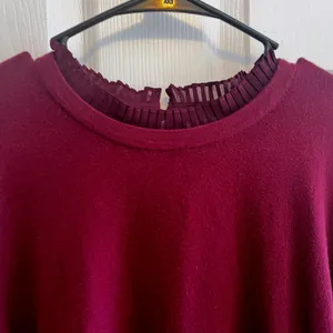 Plum Purple‎ Sweater with Pleated Bishop Sleeves Ruffle Mock Neck Size Medium thumbnail 2