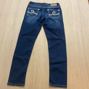 SEVEN 7 Low Rise Medium Wash Distressed Blue Denim Skinny Jeans Women's Size 28 thumbnail 11