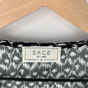 SAGE The Label Black White Abstract Tribal Print Lace-Up V-Neck Tunic‎ Top thumbnail 3
