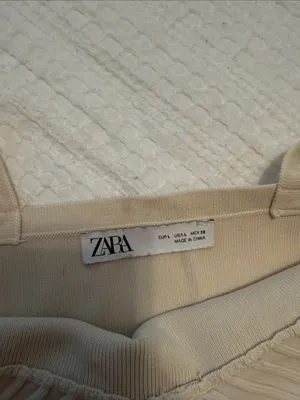 Zara Cream Ribbed V-Neck Cropped Tank thumbnail 2