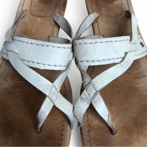 UGG Flip Flop Womens 10Beige Mireya Open Toe Slip On Casual Sandal Flats Leather thumbnail 7