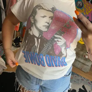 Daydreamer David Bowie Sound And Vision Tour Tee Size Small thumbnail 91