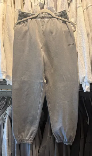 Aritzia Mega Sweatpants thumbnail 1
