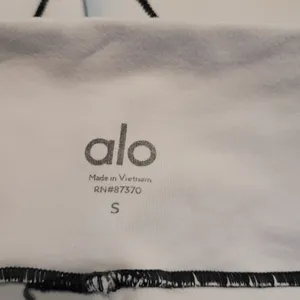 Alo Yoga leggings thumbnail 11