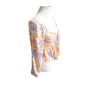 Billabong Blouse Womens Medium Multicolor Floral Smocked Cropped Sweetheart Neck thumbnail 4