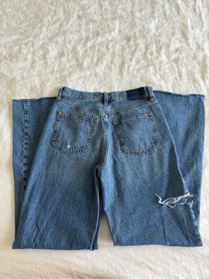 Abercrombie Loose High Rise Jeans thumbnail 4