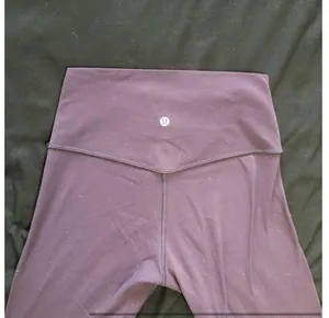 Lululemon Cropped Leggings thumbnail 3