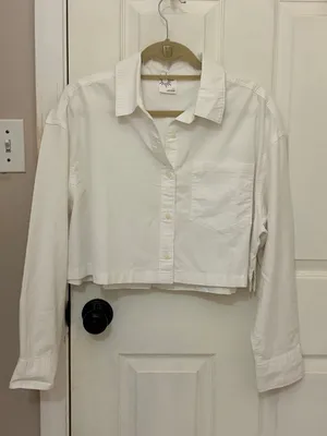 NWOT Offline by Aerie Cropped Button Down Long-Sleeve Shirt in White thumbnail 5