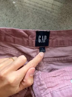 Pink Gap corduroy shorts   thumbnail 3