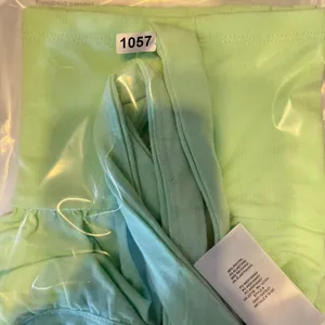 1057 |‎ Wilfred Free Aritzia Slim Fit Orbit Crop Top Tank Lime Green Womens M thumbnail 8