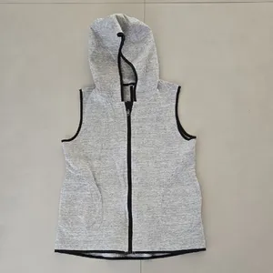 New Reversible Lululemon Insculpt Vest In Gray With Hood thumbnail 3