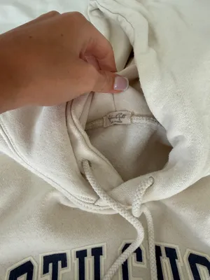 Brandy Melville Sweatshirt thumbnail 2