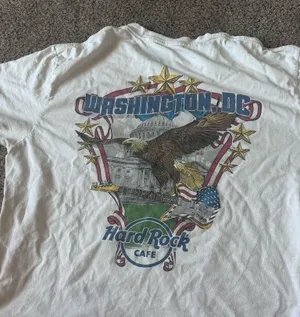 Hard Rock Cafe Vintage Washington D.C. Tee Shirt thumbnail 1