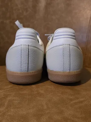 adidas women Light Gray Sneakers with Gum Sole thumbnail 14