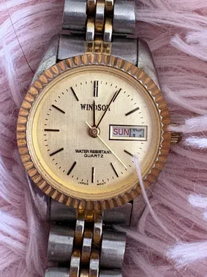 Windsor Vintage Two Tone Fluted Bezel Day Date Quartz Watch thumbnail 3