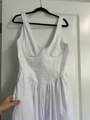 Showpo New Beckett Midi Dress Scoop Neck Drop V Waist Gathered Dress Size Medium thumbnail 7