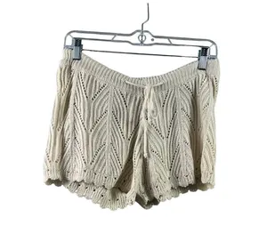 Women's Knitted Cream Shorts Size M thumbnail 1