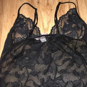 Victoria's Secret small lingerie Négligée thumbnail 6