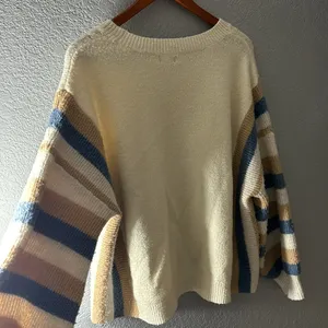 Harper & Liv Cream Knit Striped Crewneck Sweater thumbnail 9