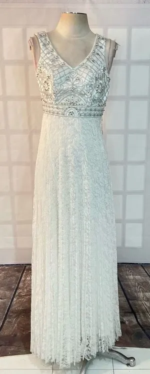 Sue Wong NWT white beaded pleated white lace formal gown size 0 thumbnail 1