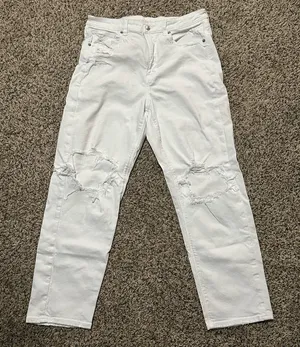 American Eagle White Distressed High Waisted Mom Straight Jeans size 12 Regular thumbnail 1