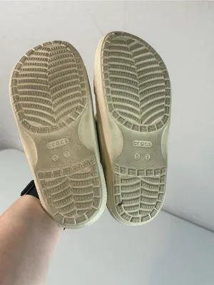 Crocs Classic Two Strap Slide On Ventilation Sandals Crocs Charm in Bone Size 7 thumbnail 5