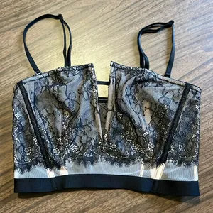Victoria’s Secret Medium Very Sexy Unlined Corset thumbnail 1