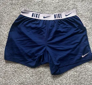 Nike Shorts thumbnail 1