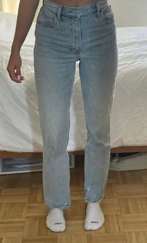 Abercrombie Curve Love 90s Ultra High Rise Jeans thumbnail 1