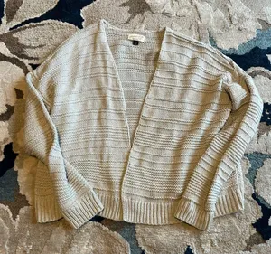 Universal Threads Gray Cardigan Sweater thumbnail 1