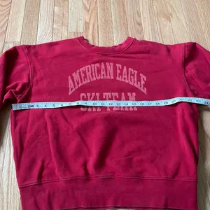 American Eagle Sweater Womens Small Red Logo Pullover Sweatshirt Crewneck Ladies thumbnail 2