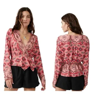 Free People Falling For You V Neck Bohemian Blouse Women's Size XS‎ Boho Chic thumbnail 2