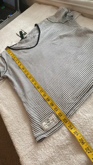 T-shirt short sleeve V-neckline stripes size small NWT thumbnail 5