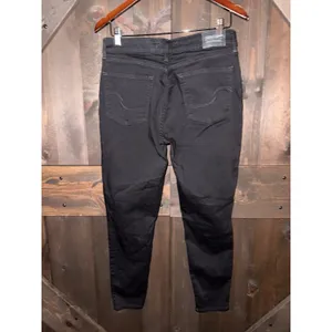 Signature Levi Strauss Jeans Women's 10 Short Black‎ Mid-Rise Skinny 30x28 thumbnail 3