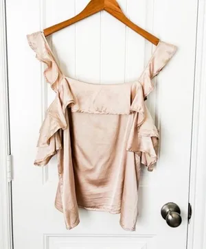 A.L.C. Powder Champagne Willow Cold Shoulder Ruffle Silk Blouse Size 10 thumbnail 1