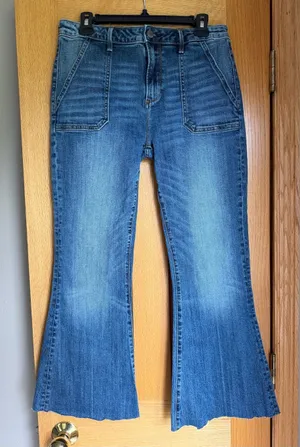 Driftwood Farrah Patch Pocket Flare Bell Bottom Jeans Raw Hem Blue Size 30 thumbnail 1