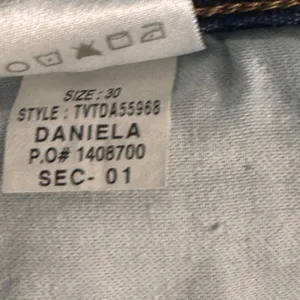 Joe's Jeans Daniella Skinny Jeans Women's 30 Blue Mid Rise Raw Hem Stretch thumbnail 12