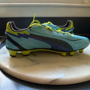 PUMA SPEED CLEATS Auqua & Fluorescent Yellow Soccer Cleats. EVO Speed 4 Sz 7.5. thumbnail 6