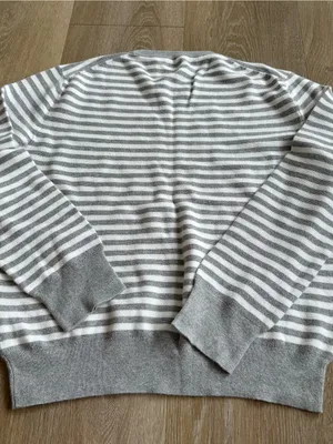 J. Crew Men's Gray & White Striped Crewneck Sweater thumbnail 5